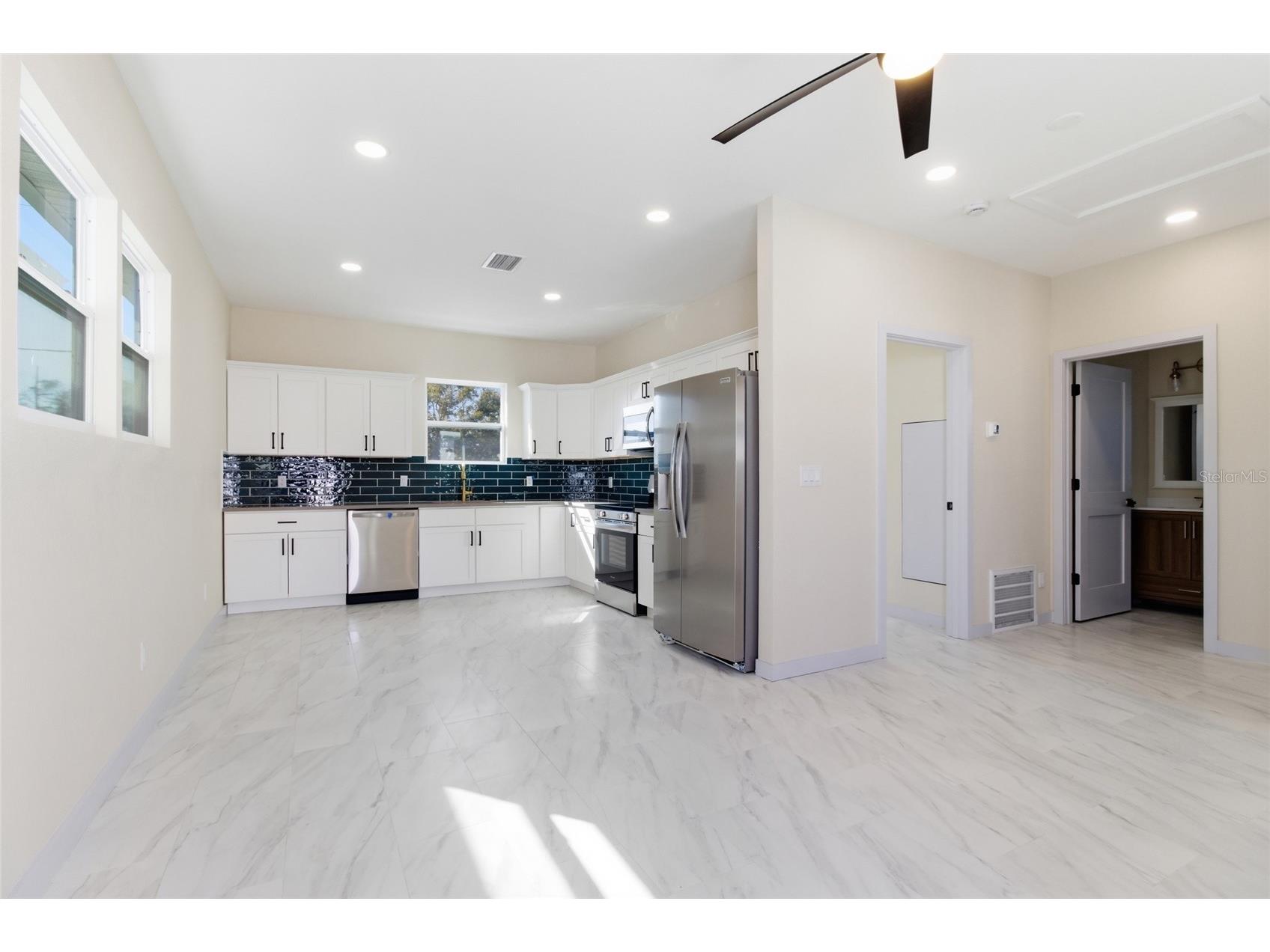 4759 11th Avenue S Saint Petersburg FL 33711 A4654971 image34