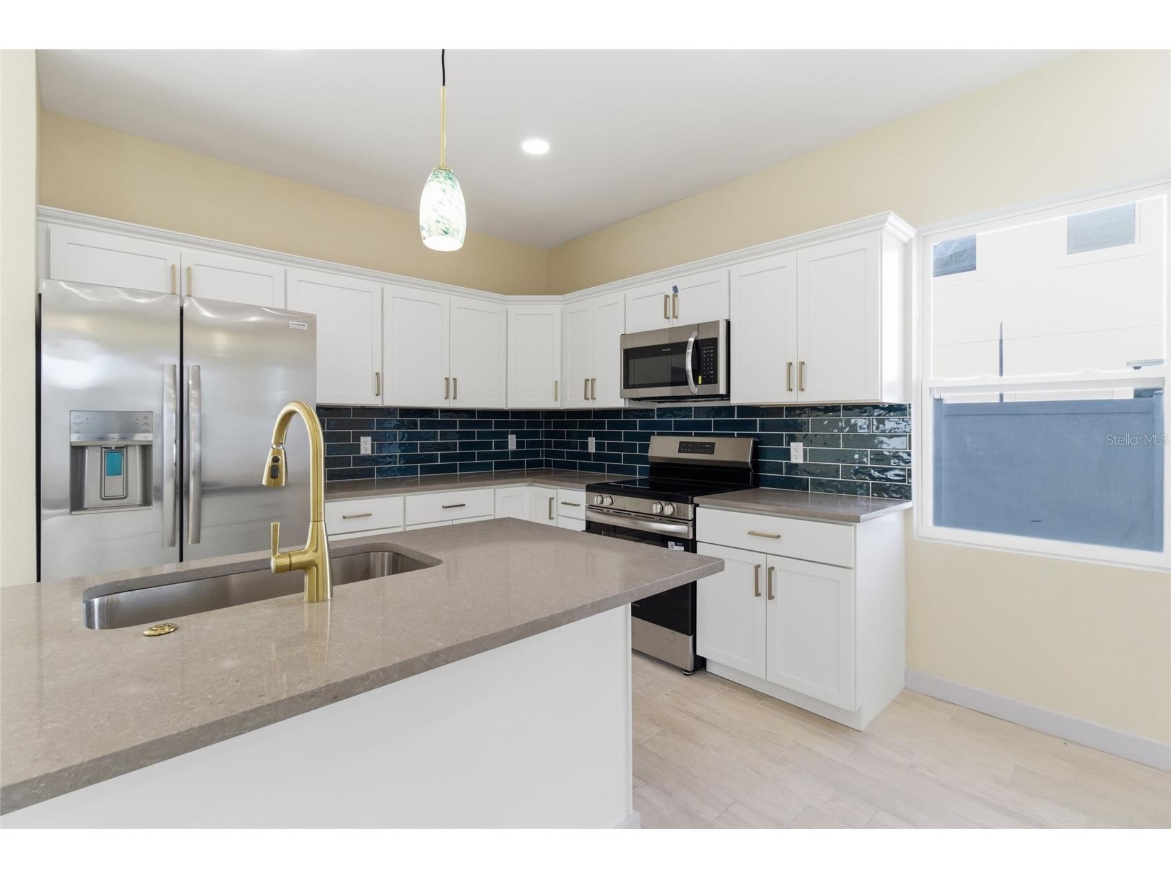 4759 11th Avenue S Saint Petersburg FL 33711 A4654971 image6