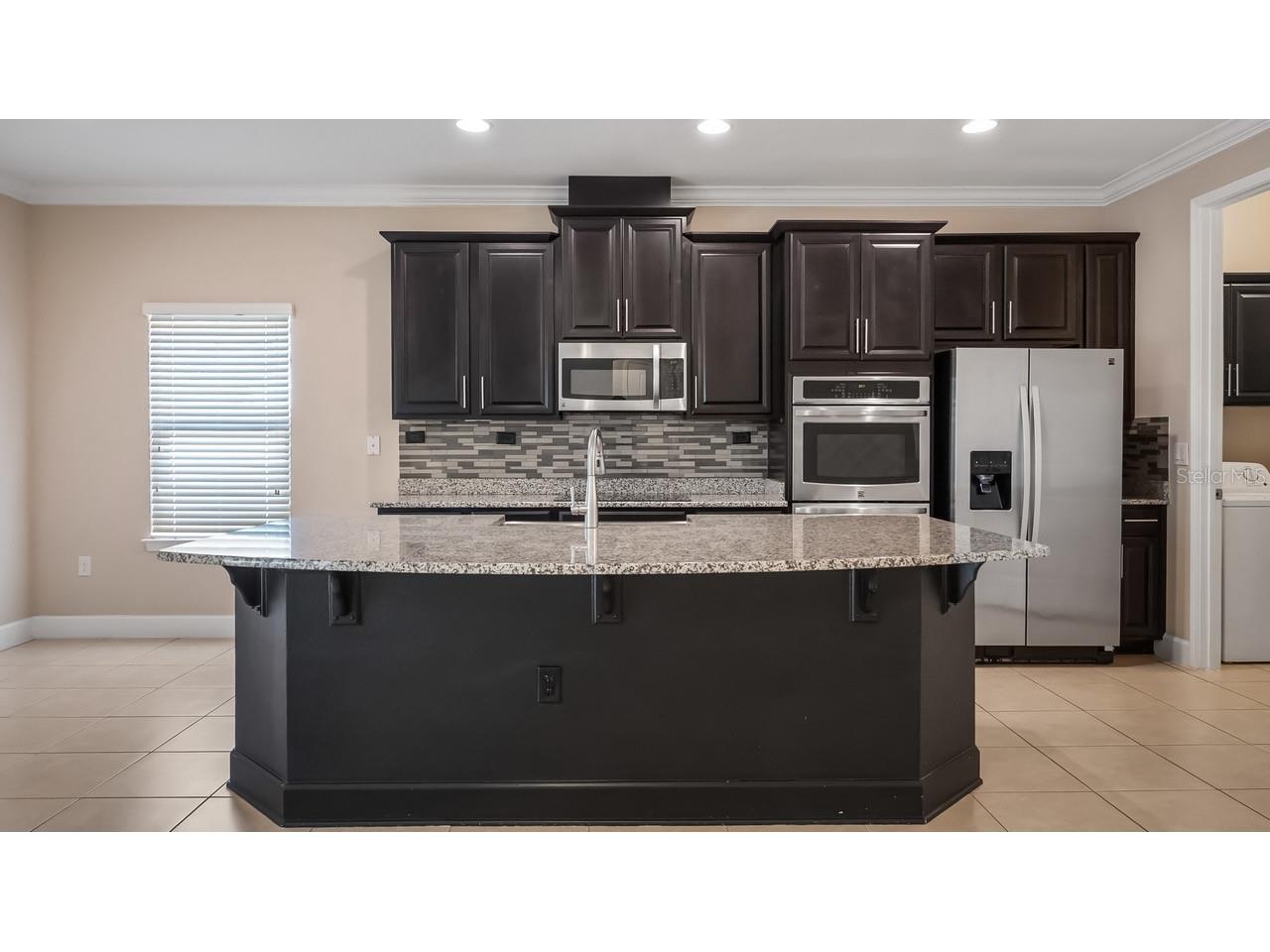 476 Bellissimo Place Howey In The Hills FL 34737 G5110506 image12