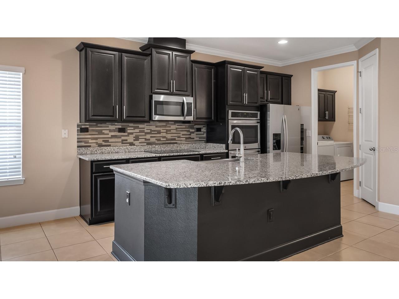 476 Bellissimo Place Howey In The Hills FL 34737 G5110506 image13