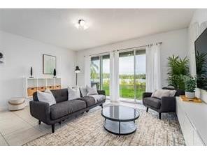 476 Lake Shore Parkway Davenport FL 33896 O6354396 image5