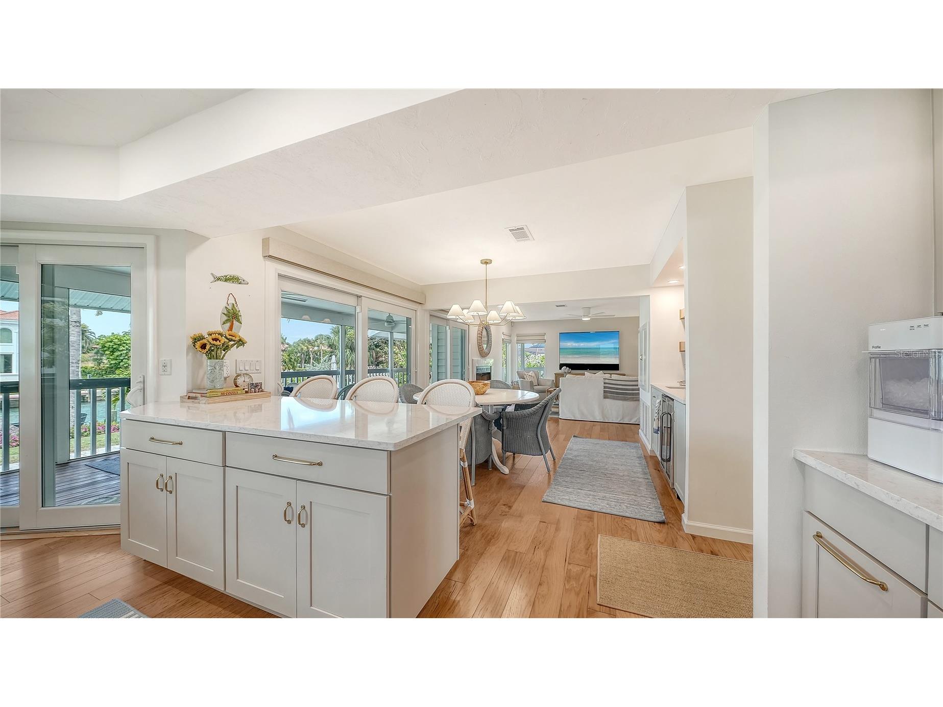 476 Meadow Lark Drive Sarasota FL 34236 A4689563 image14