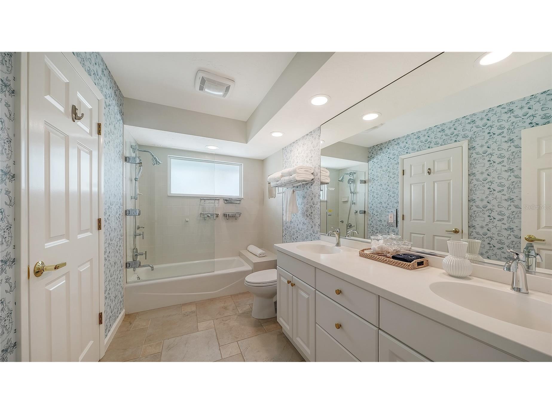 476 Meadow Lark Drive Sarasota FL 34236 A4689563 image41