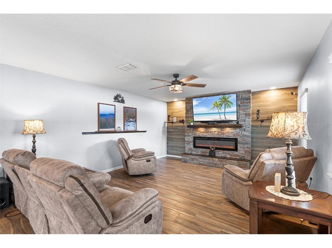 476 Pine Shadow Lane Auburndale FL 33823 P4936216 image9