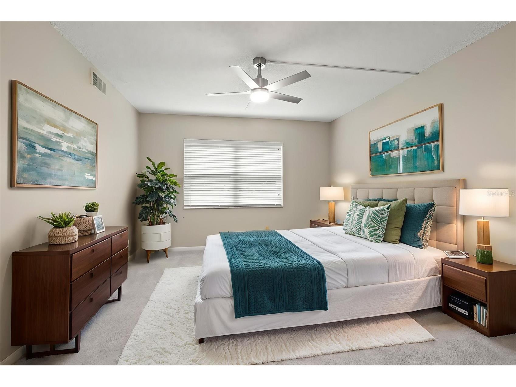 476 Santa Cruz Place NE #B Saint Petersburg FL 33703 TB8481168 image14