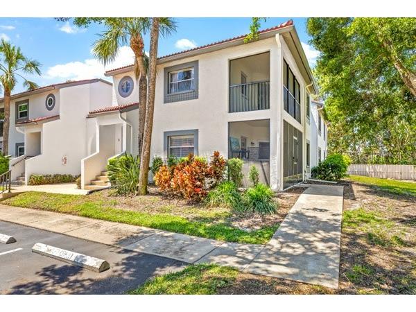 476 Santa Cruz Place NE #C Saint Petersburg FL 33703 TB8512797 image6