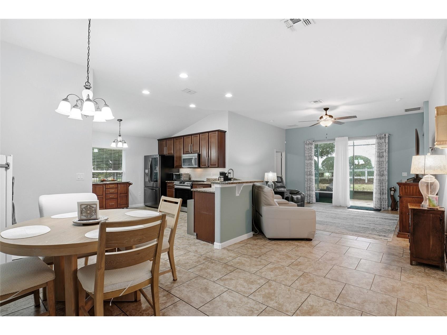 476 Sauvignon Way Groveland FL 34736 G5108390 image4