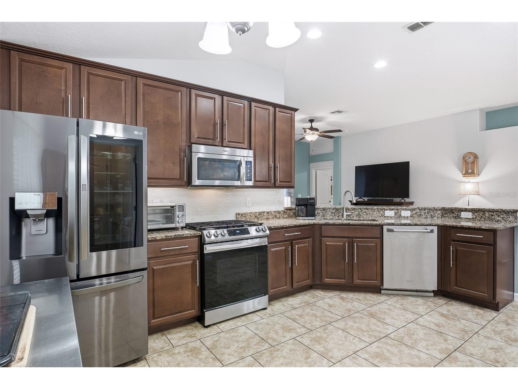 476 Sauvignon Way Groveland FL 34736 G5108390 image7