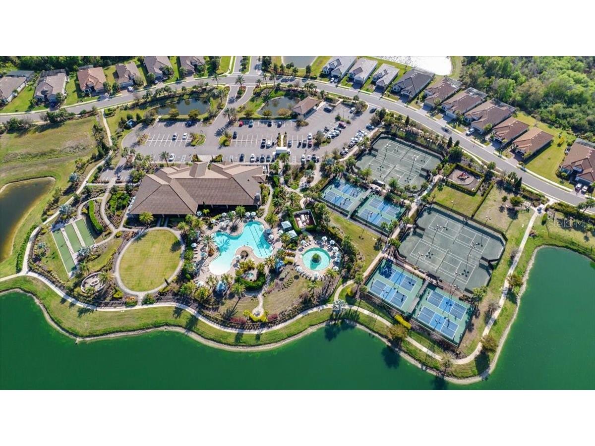 4760 Crestpoint Way Palmetto FL 34221 A4685273 image38