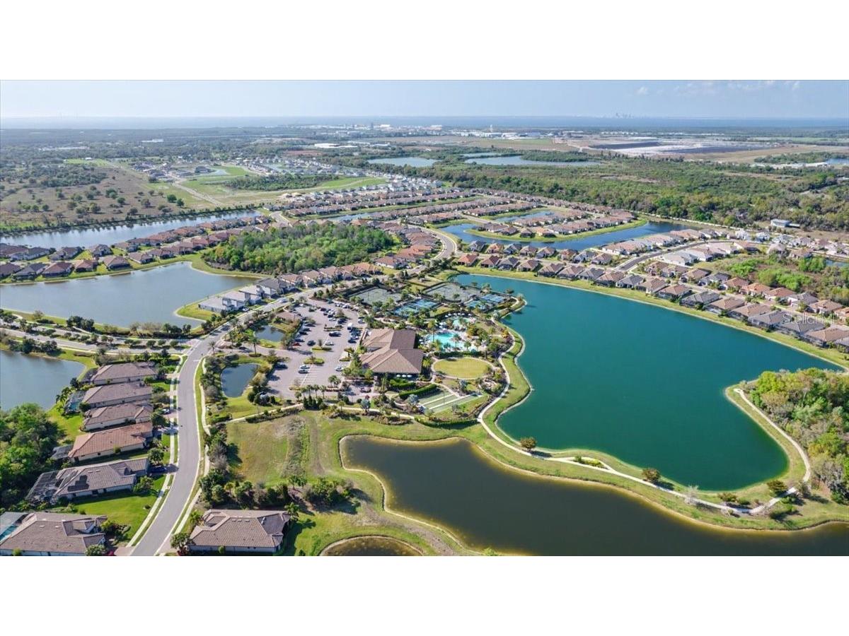 4760 Crestpoint Way Palmetto FL 34221 A4685273 image41