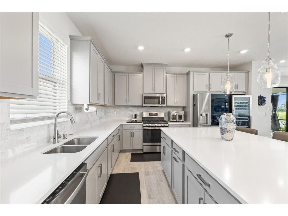 4760 Crestpoint Way Palmetto FL 34221 A4685273 image8