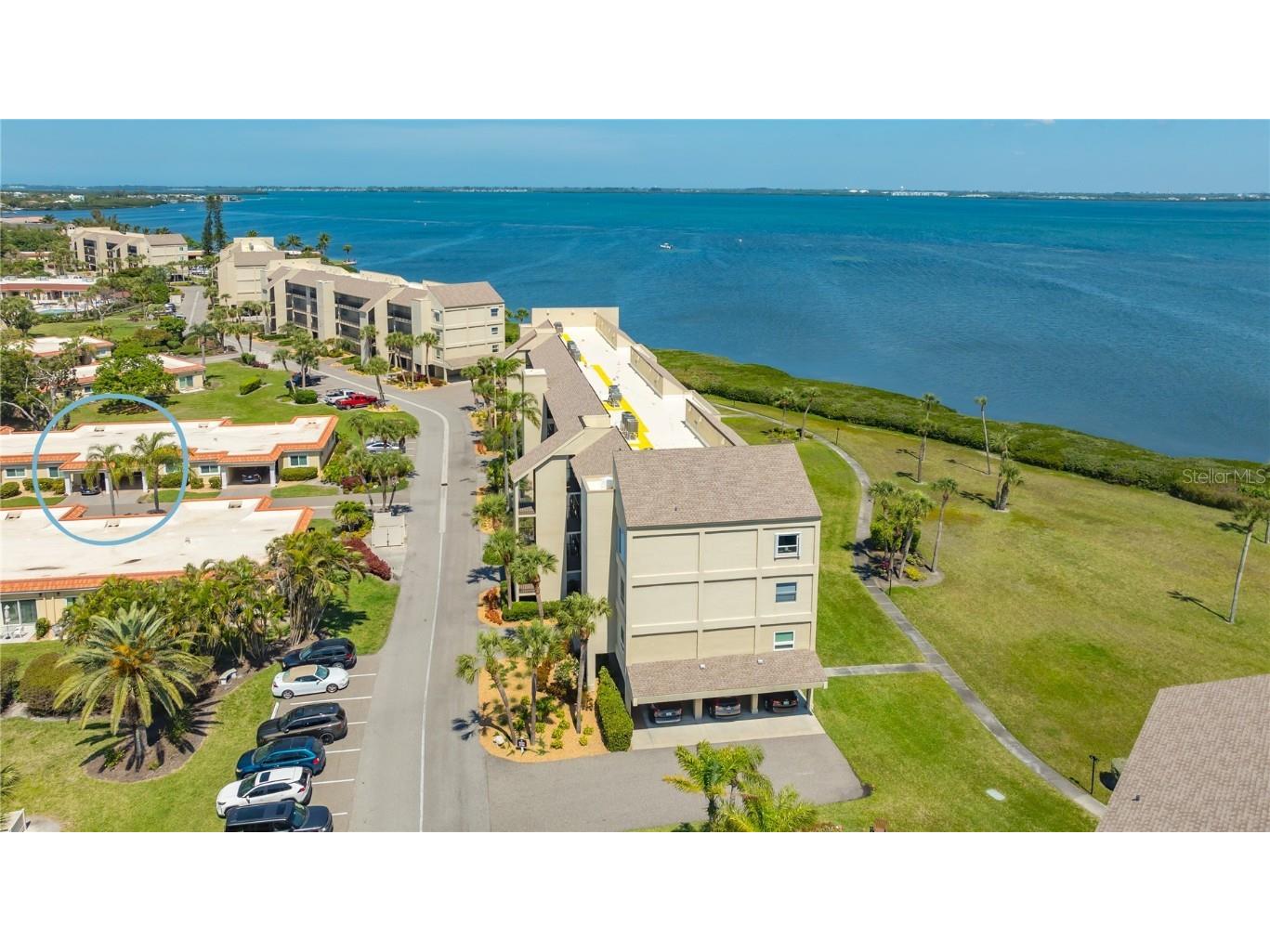 4760 Gulf Of Mexico Dr. Villa 7 Longboat Key FL 34228 - SARASOTA BAY ICW A4671823 image2