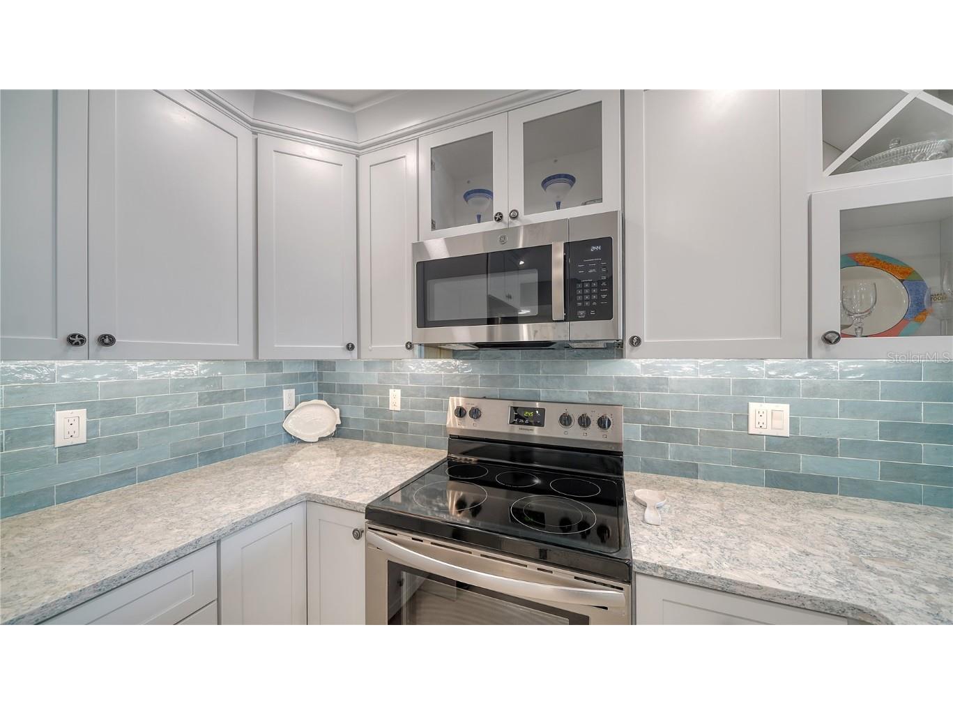 4760 Gulf Of Mexico Dr. Villa 7 Longboat Key FL 34228 - SARASOTA BAY ICW A4671823 image7