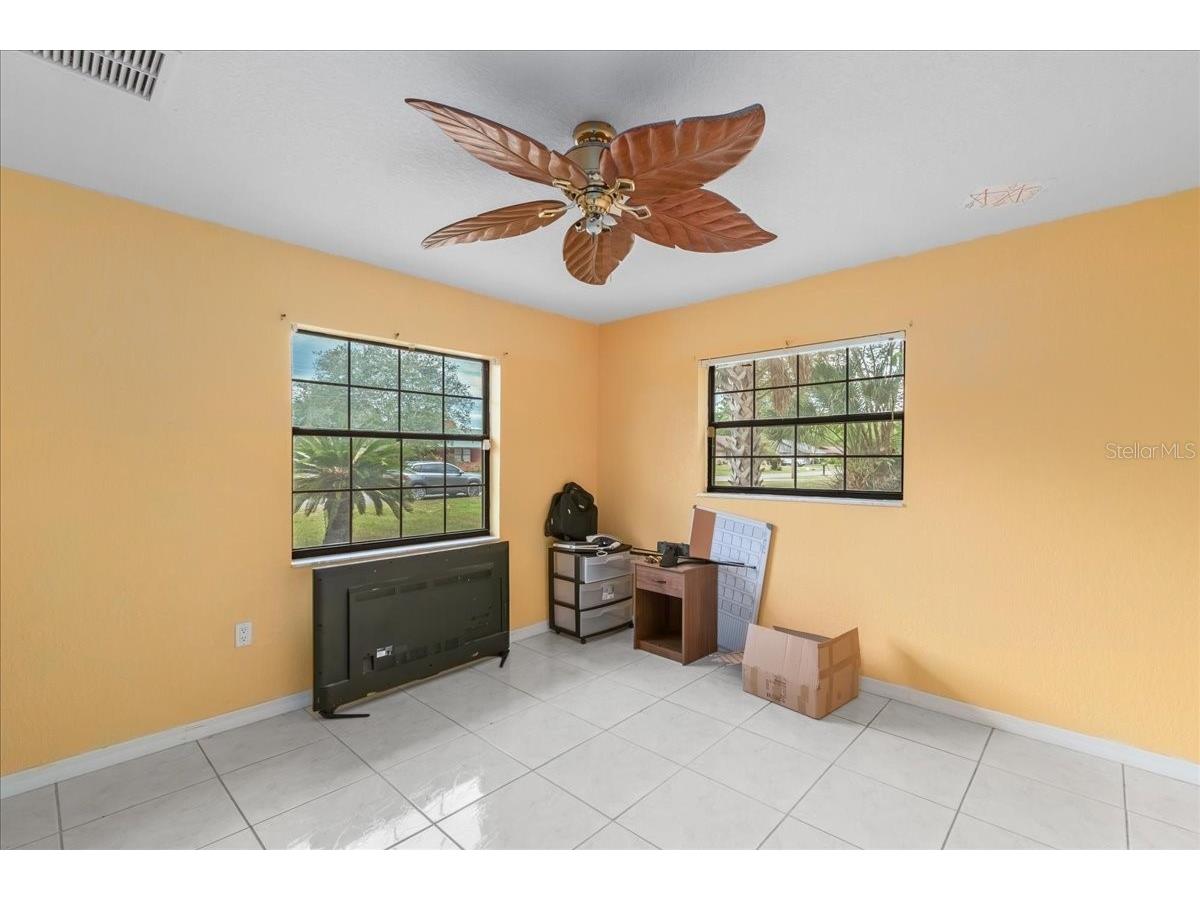 4760 NE 28th Terrace Ocala FL 34479 OM723589 image23