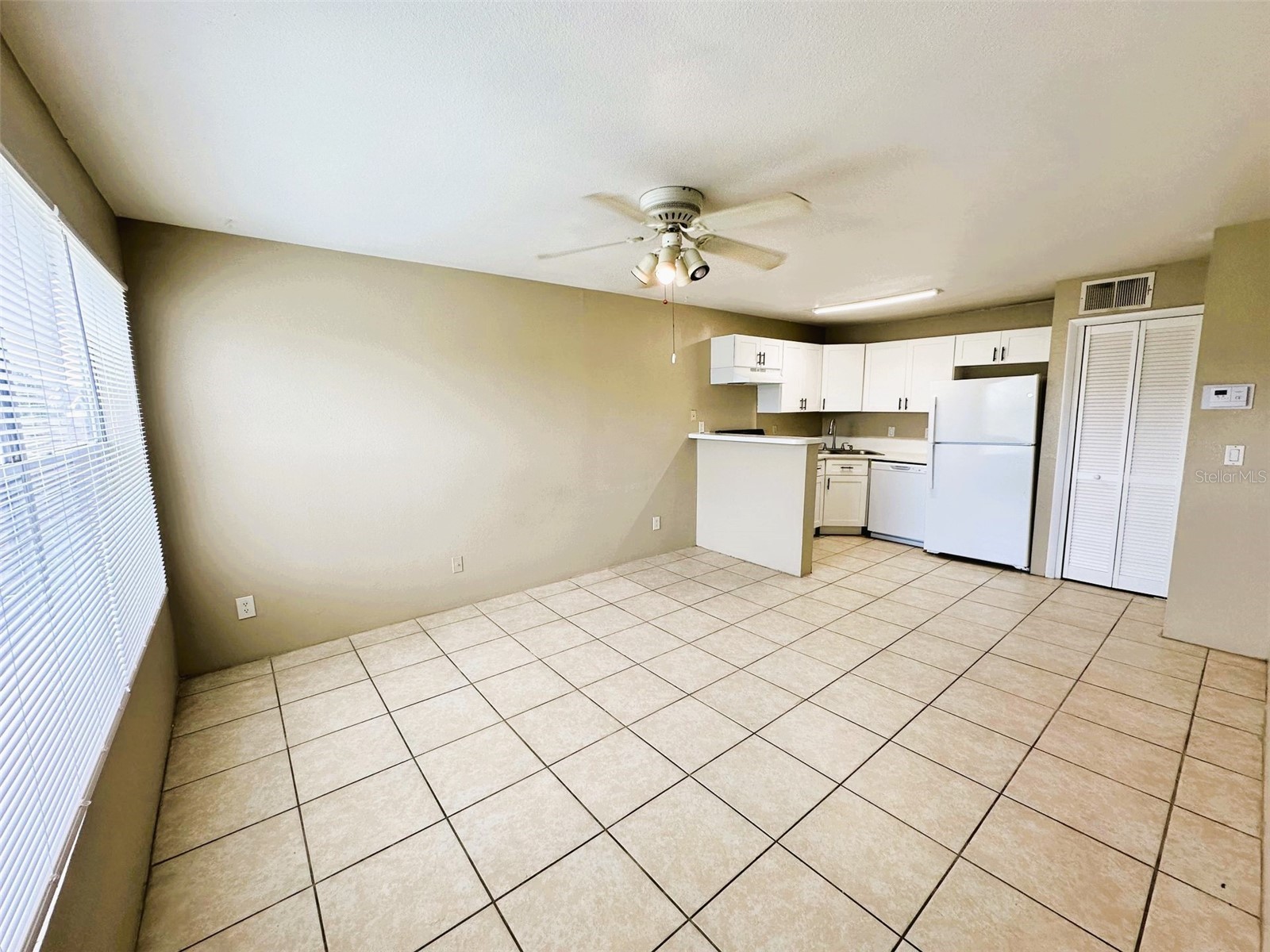 4760 Walden Circle #5-31 Orlando FL 32811 O6398696 image5
