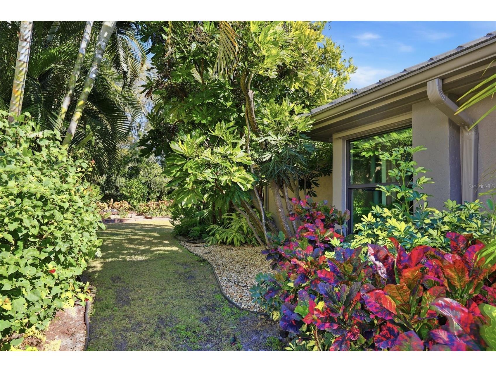 4761 Pine Harrier Drive Sarasota FL 34231 A4681860 image41