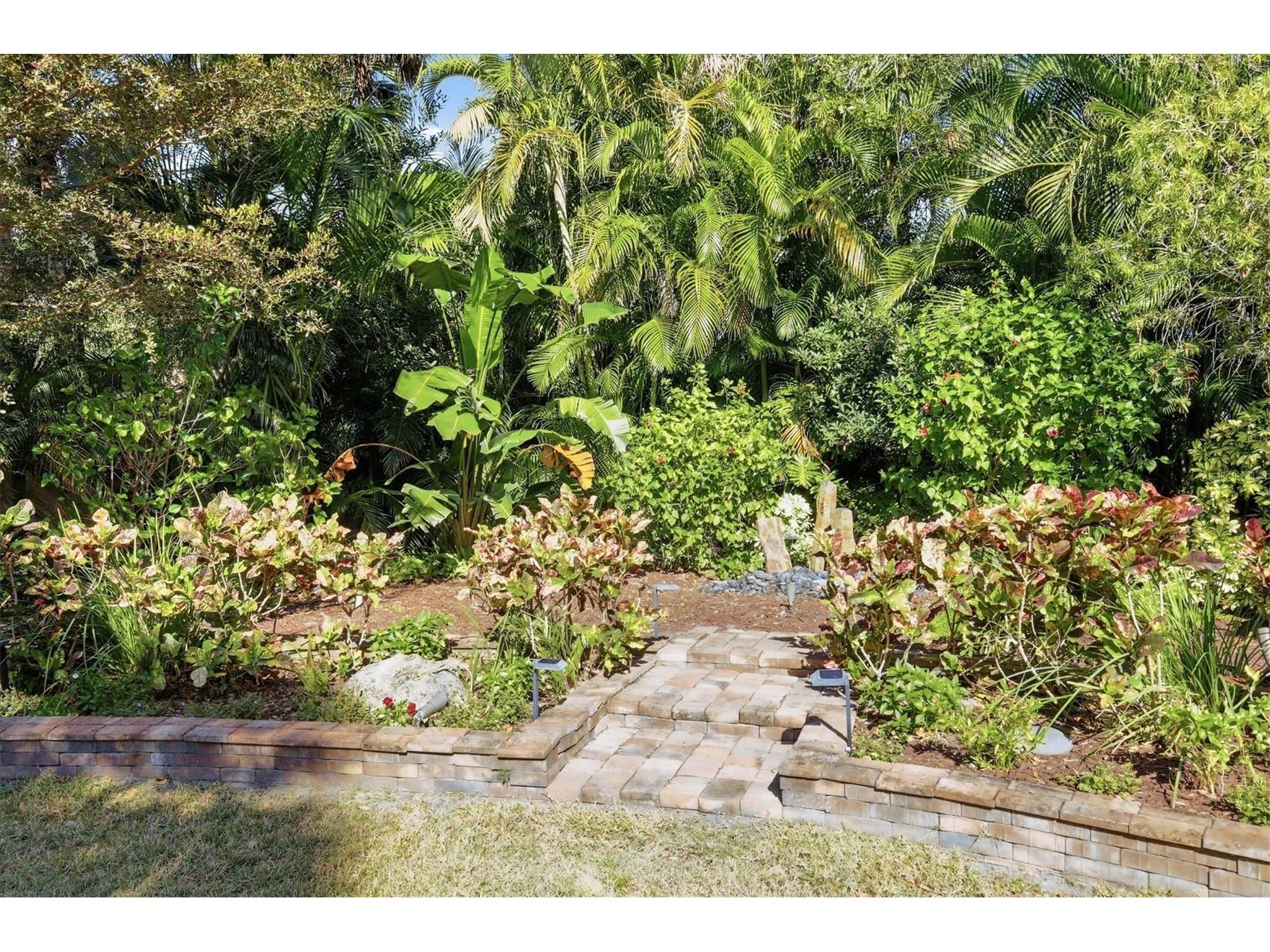 4761 Pine Harrier Drive Sarasota FL 34231 A4681860 image45