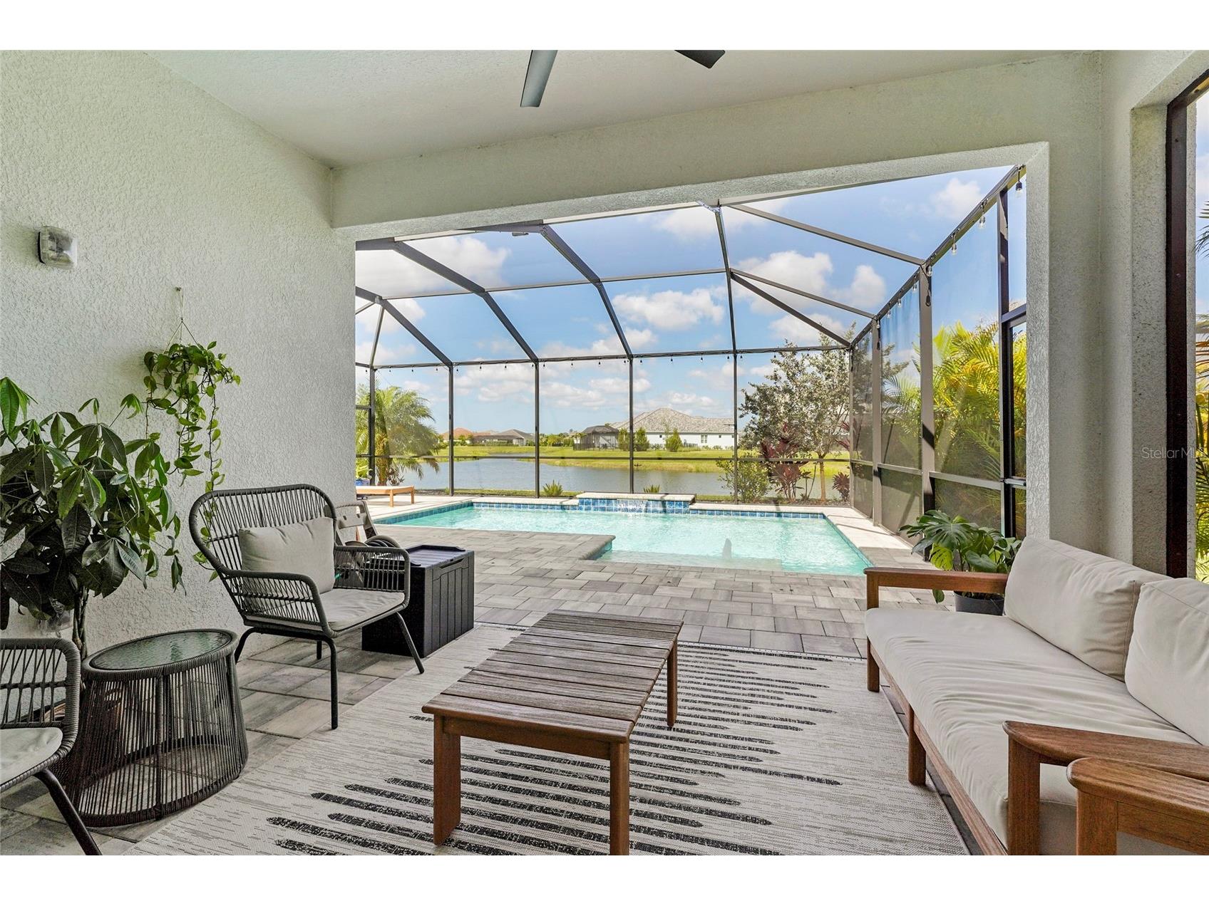 4762 Antrim Drive Sarasota FL 34240 A4687558 image15