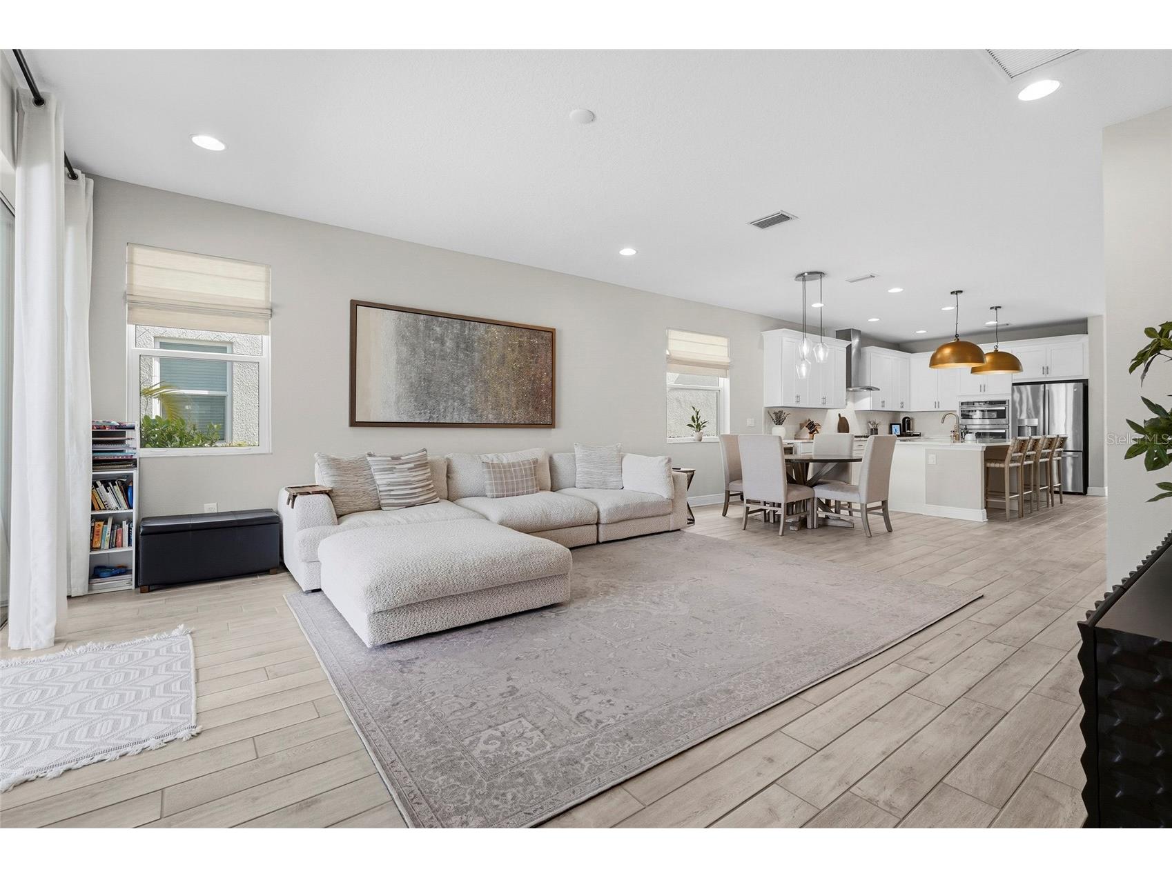 4762 Antrim Drive Sarasota FL 34240 A4687558 image31