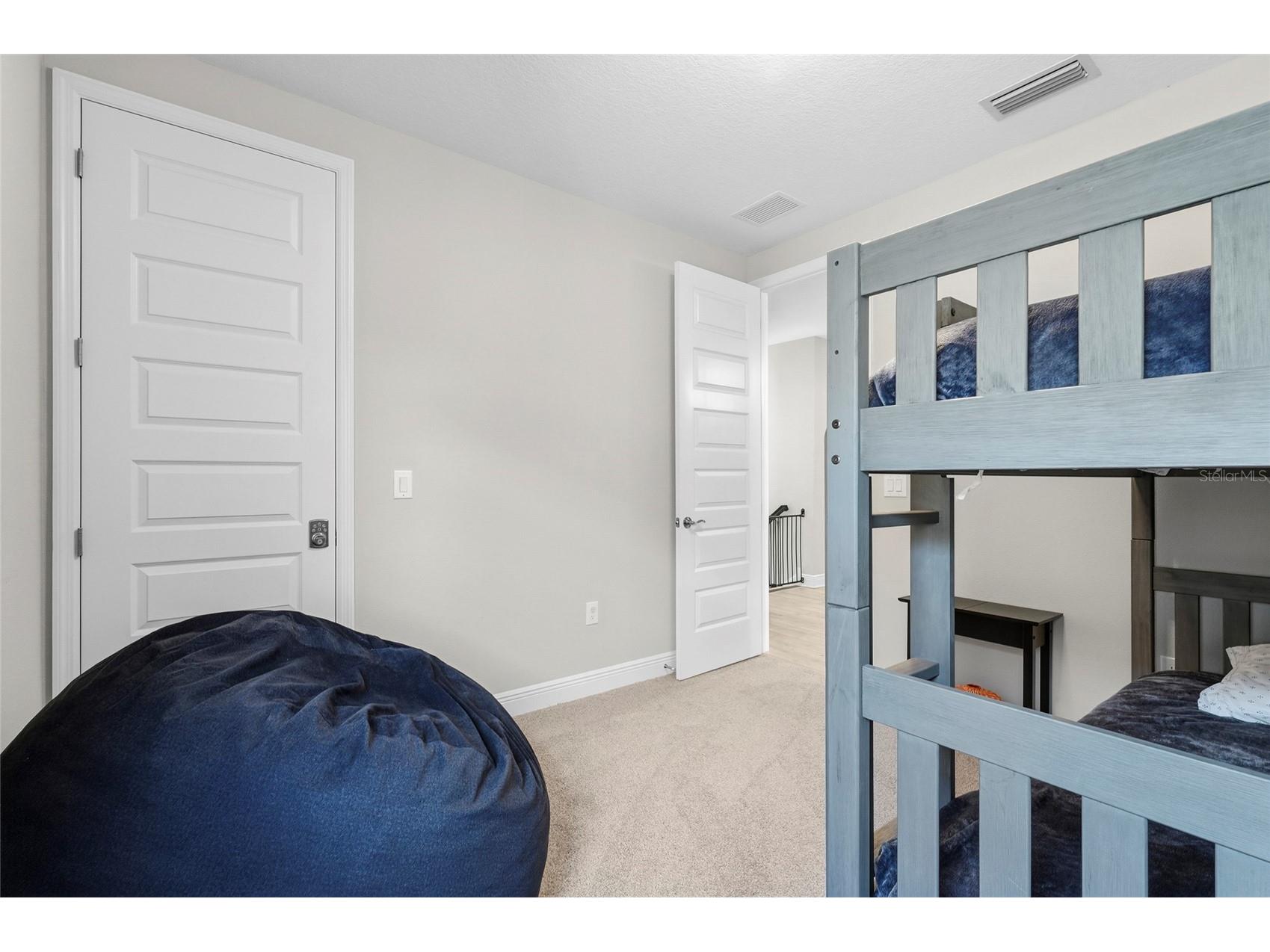 4762 Antrim Drive Sarasota FL 34240 A4687558 image47