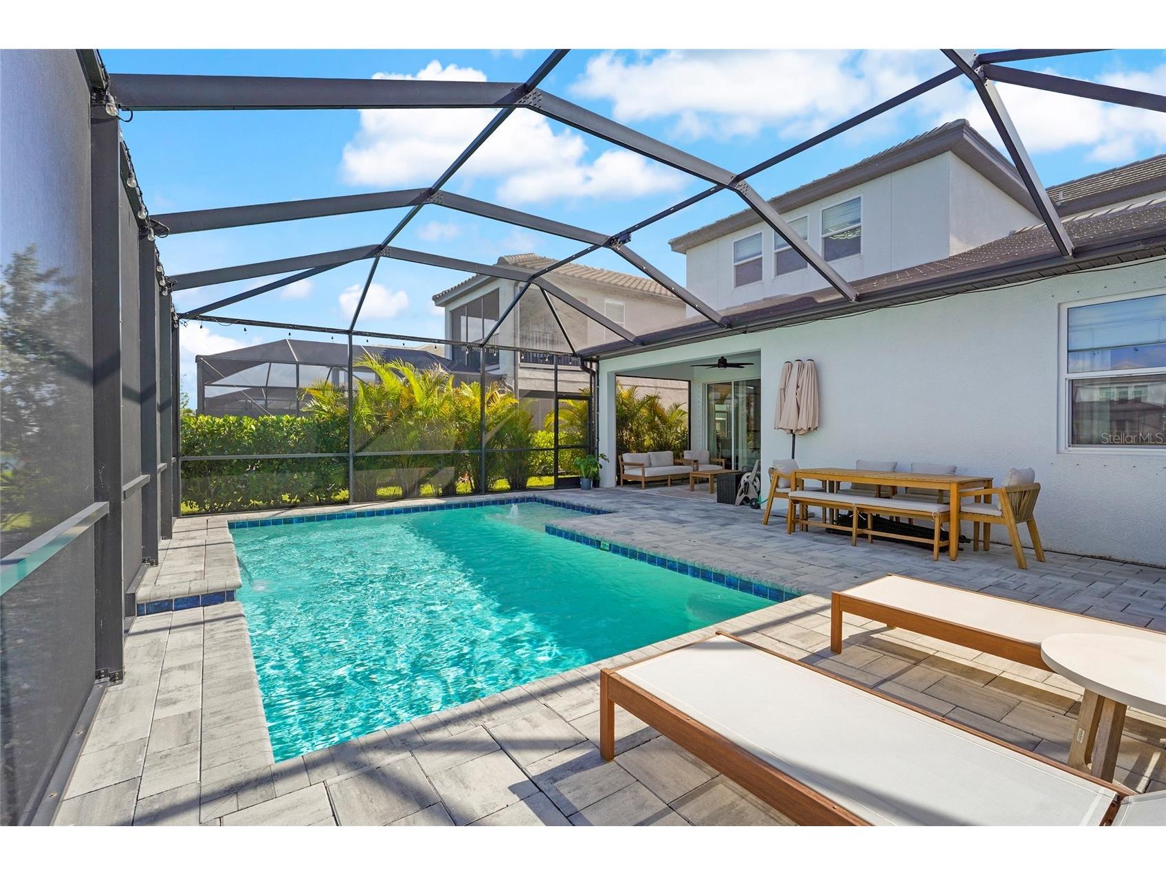 4762 Antrim Drive Sarasota FL 34240 A4687558 image60