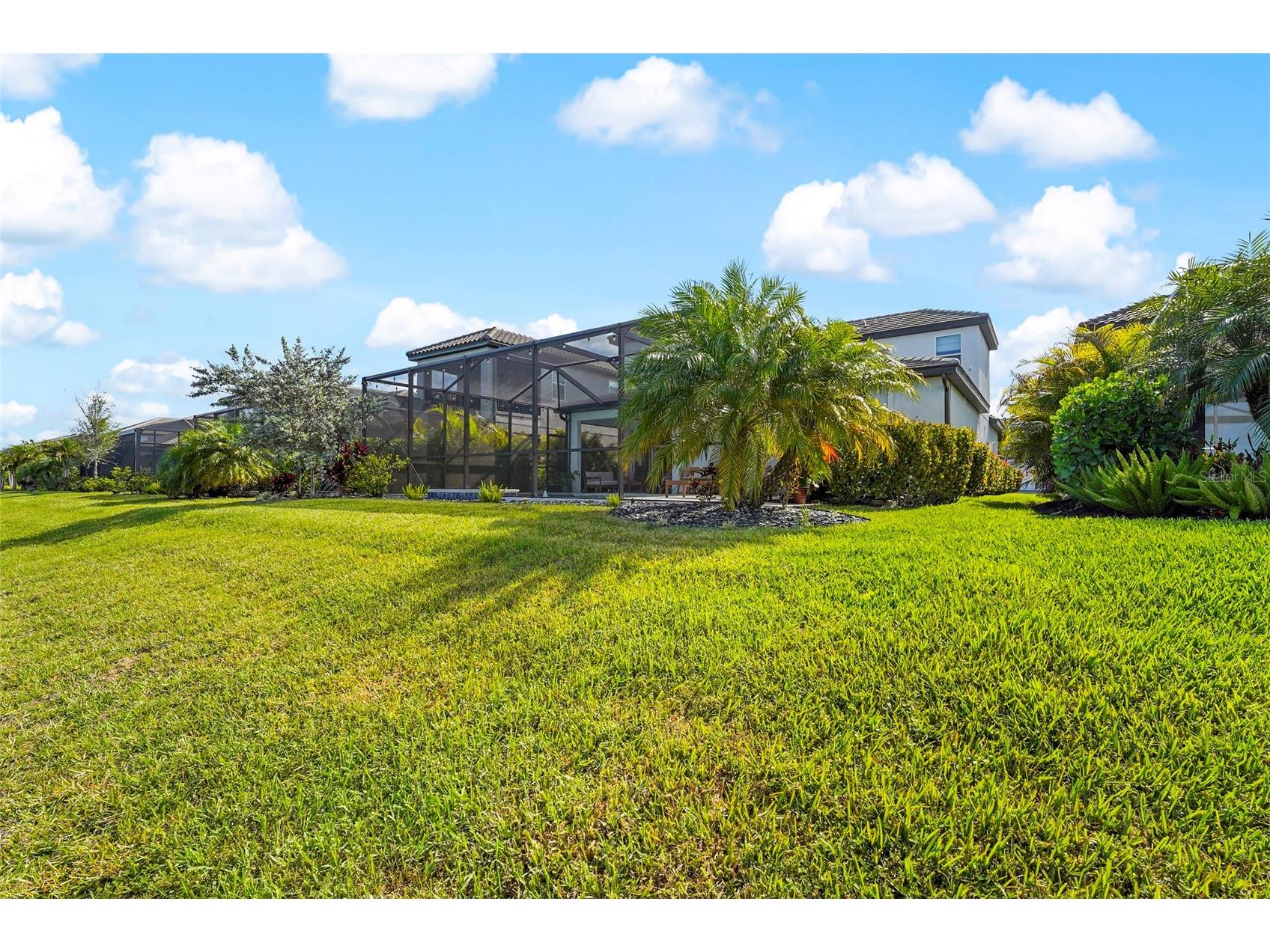 4762 Antrim Drive Sarasota FL 34240 A4687558 image64