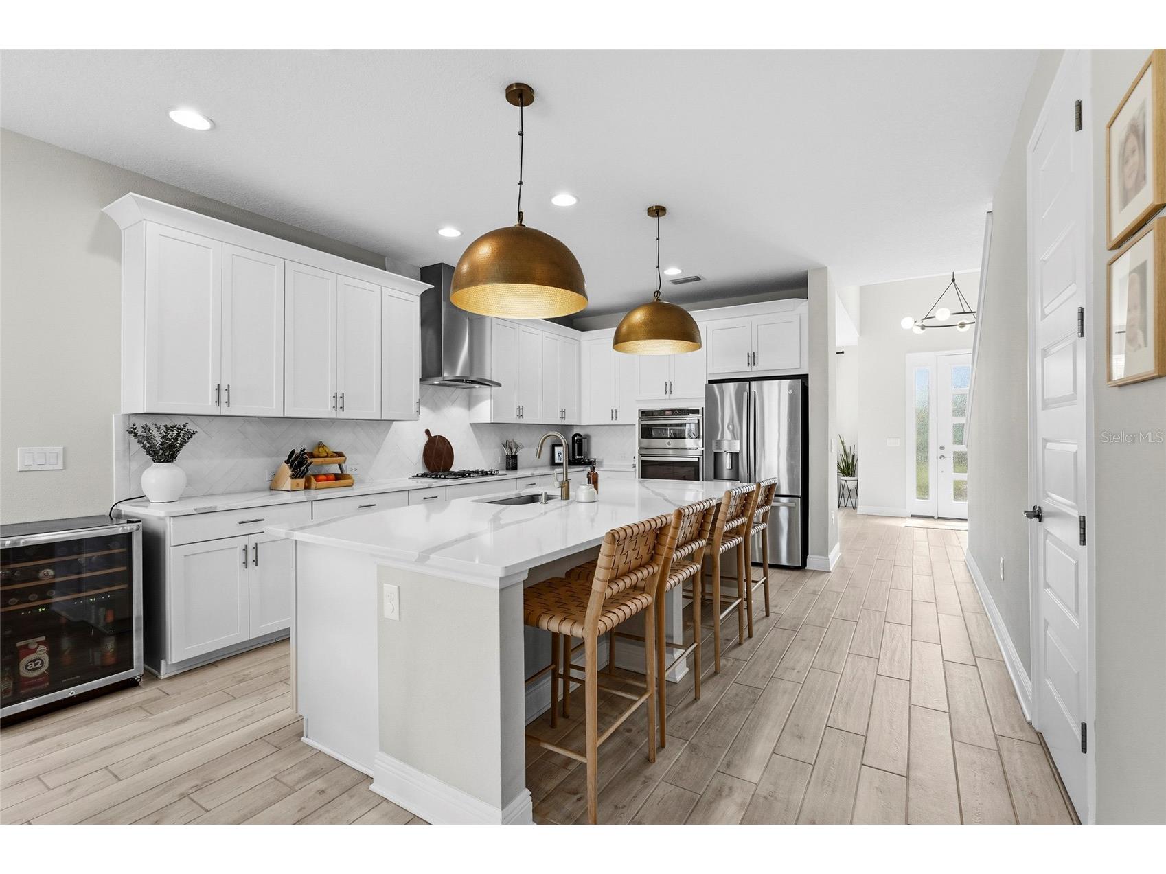 4762 Antrim Drive Sarasota FL 34240 A4687558 image7