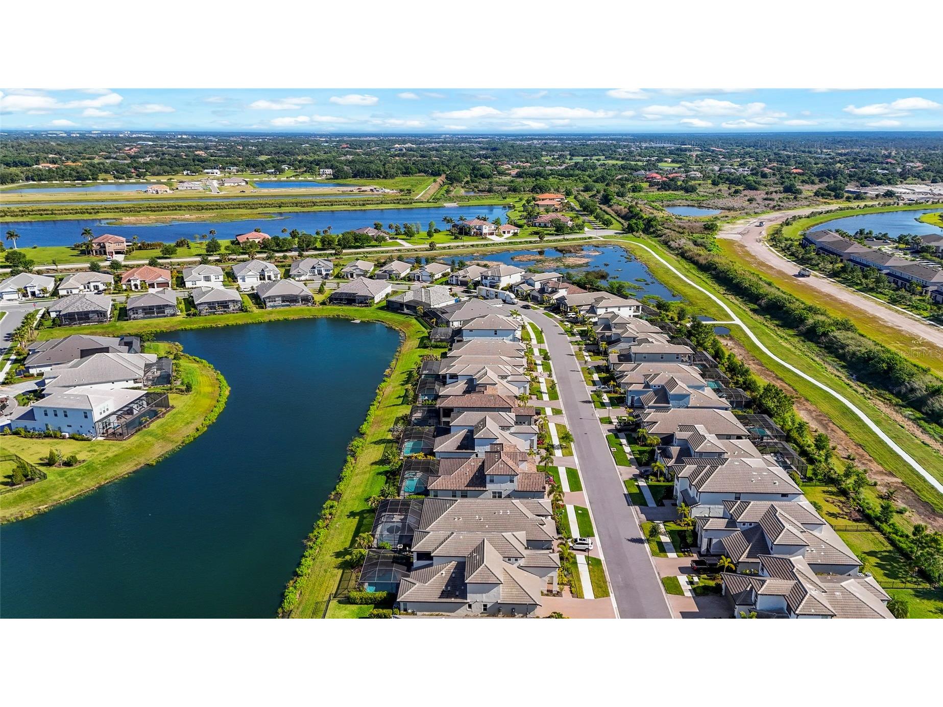 4762 Antrim Drive Sarasota FL 34240 A4687558 image72