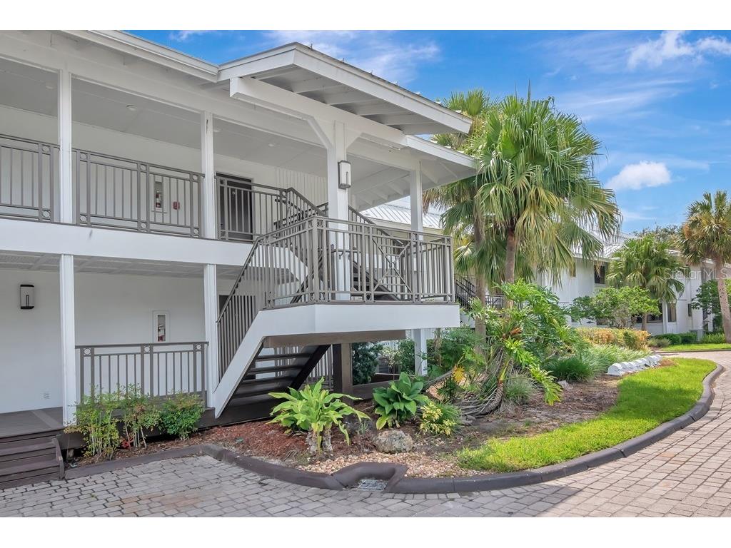 4762 Fox Hunt Drive #A305 Wesley Chapel FL 33543 T3323839 image1