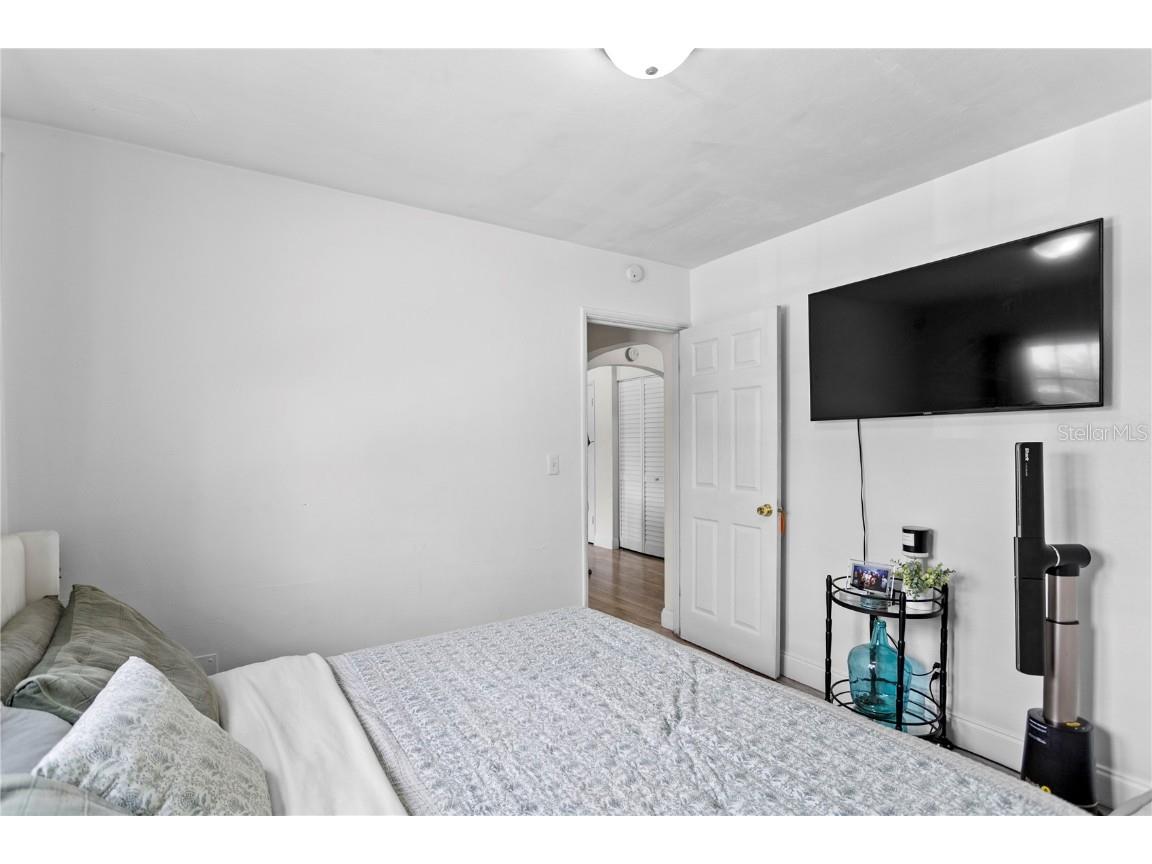 4762 Haines Road N Saint Petersburg FL 33714 TB8430687 image12