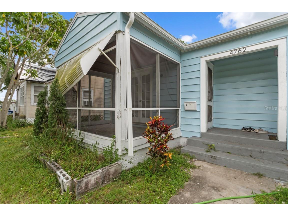 4762 Haines Road N Saint Petersburg FL 33714 TB8430687 image3