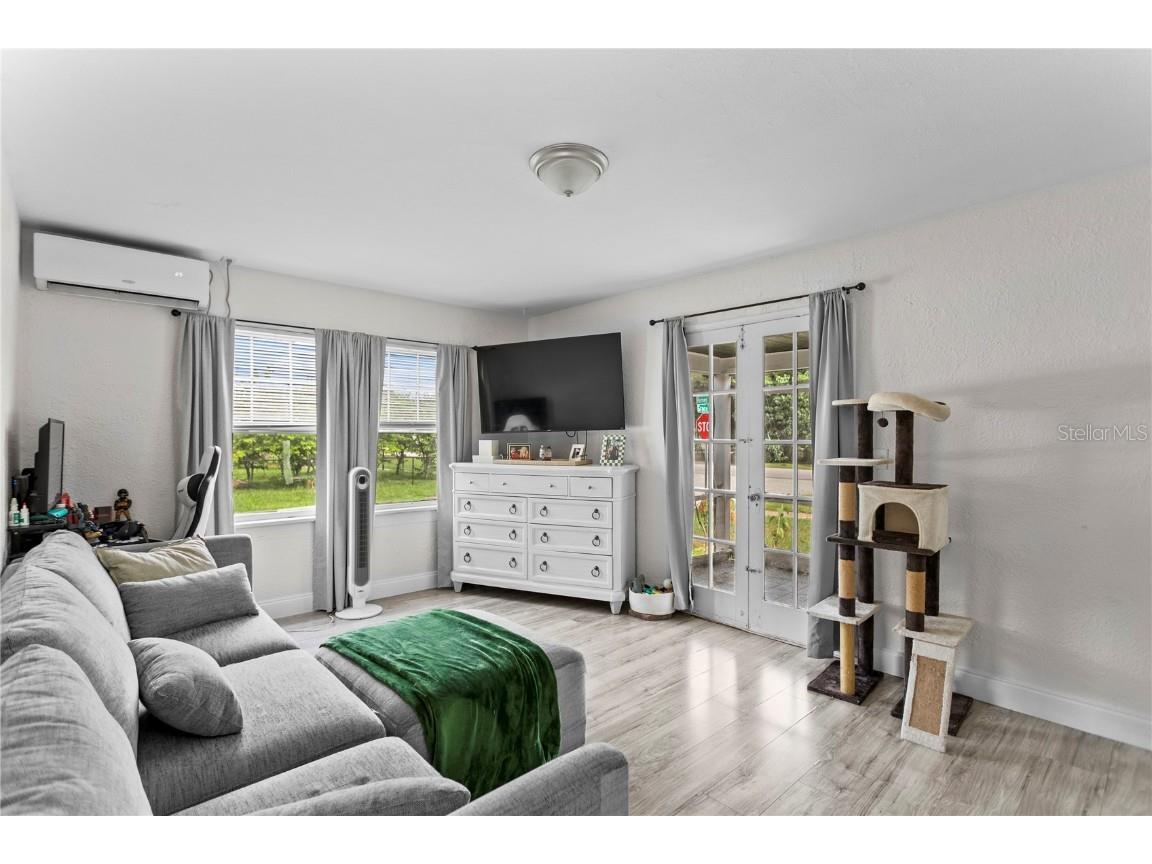 4762 Haines Road N Saint Petersburg FL 33714 TB8430687 image8