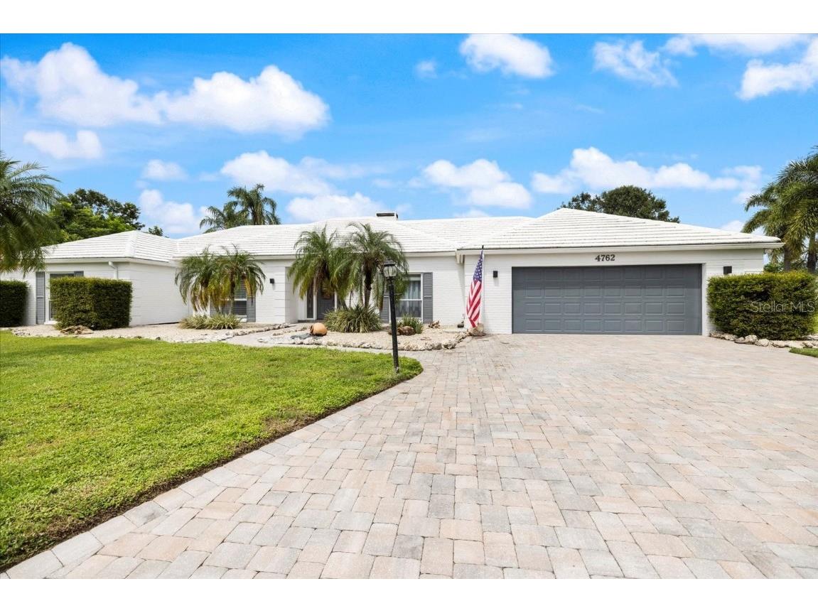 4762 Meredith Lane Sarasota FL 34241 A4664889 image1