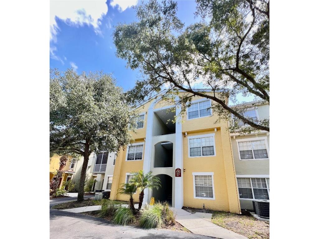 4763 Travini Circle #3-202 Sarasota FL 34235 A4581611 image1