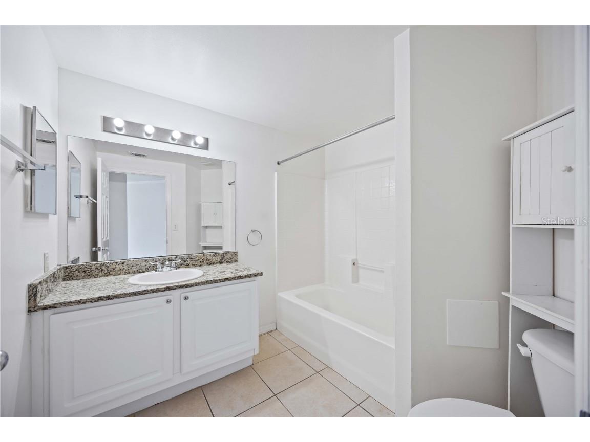 4763 Travini Circle #3-203 Sarasota FL 34235 A4665108 image10