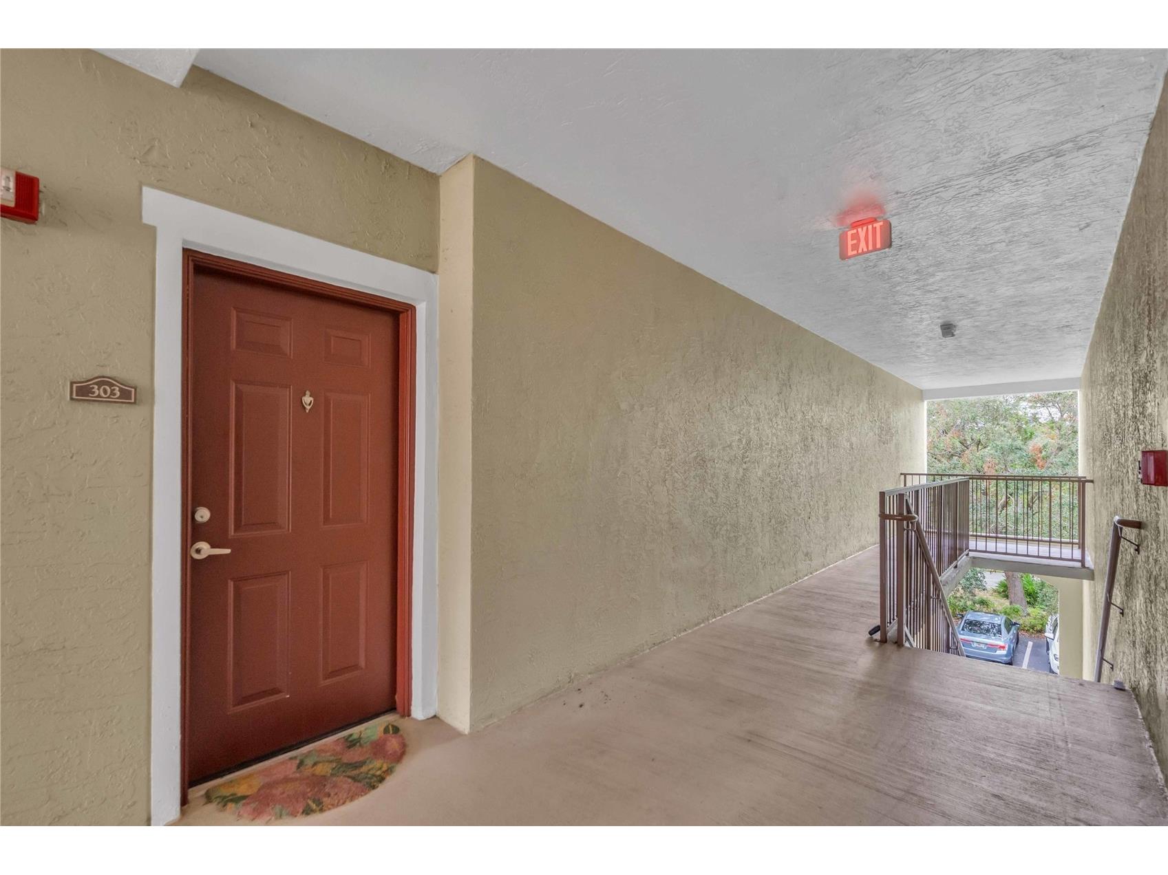 4763 Travini Circle #3-303 Sarasota FL 34235 A4692820 image2