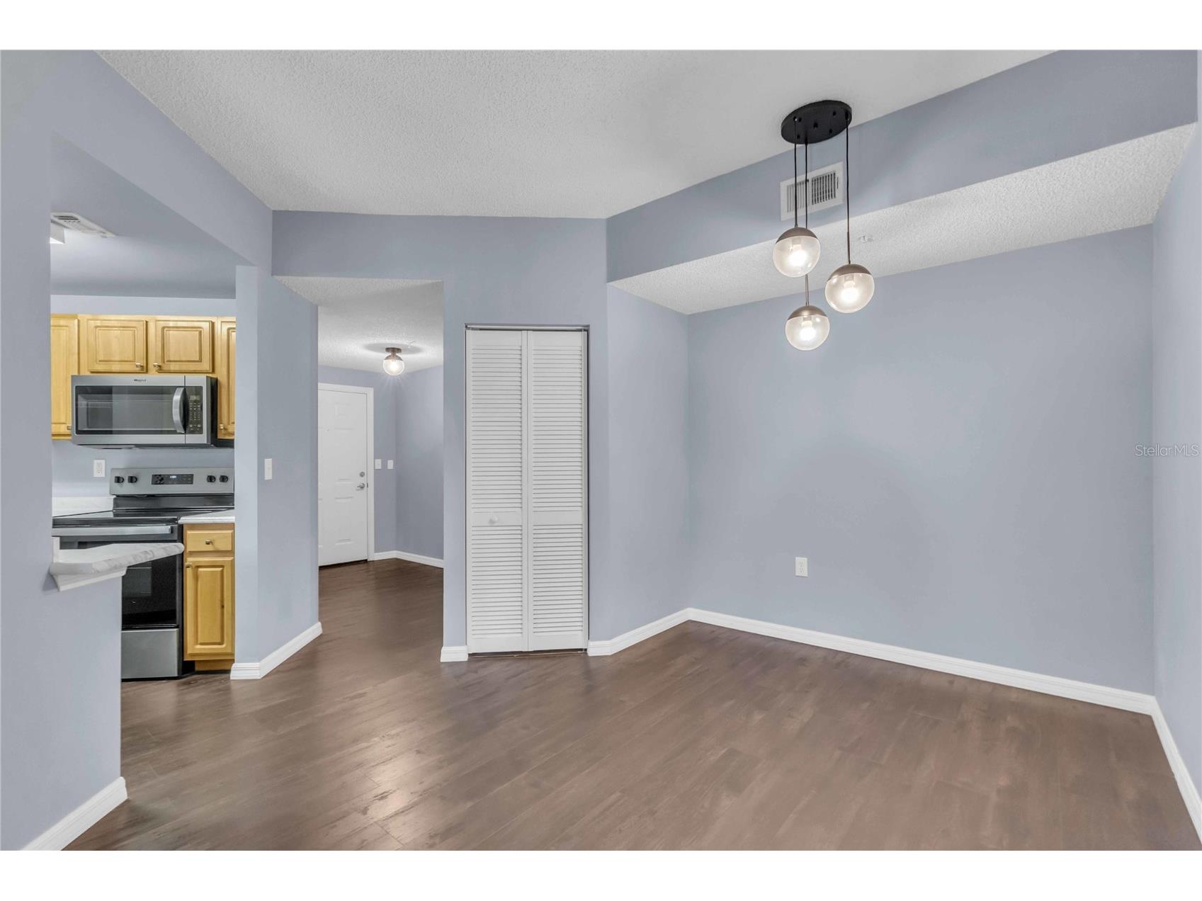4763 Travini Circle #3-303 Sarasota FL 34235 A4692820 image4