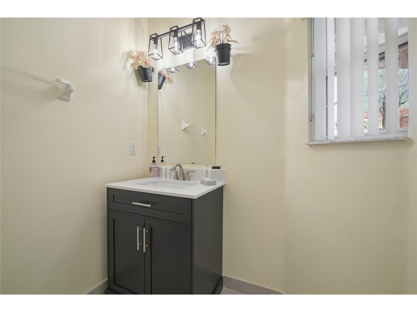 4764 Ormond Beach Way Kissimmee FL 34746 O6389428 image12