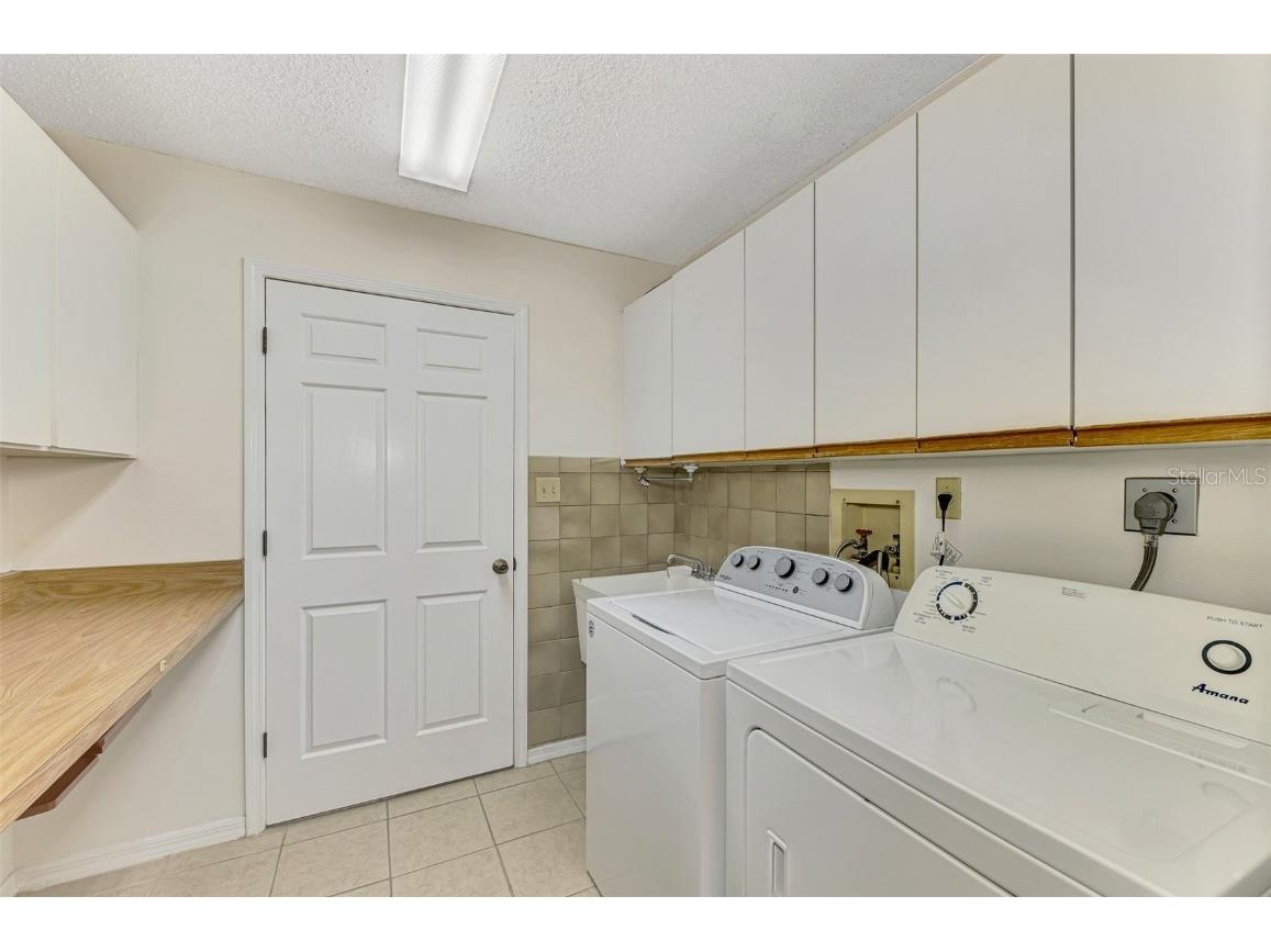 4765 Oak Forest Drive W #47 Sarasota FL 34231 N6140923 image17
