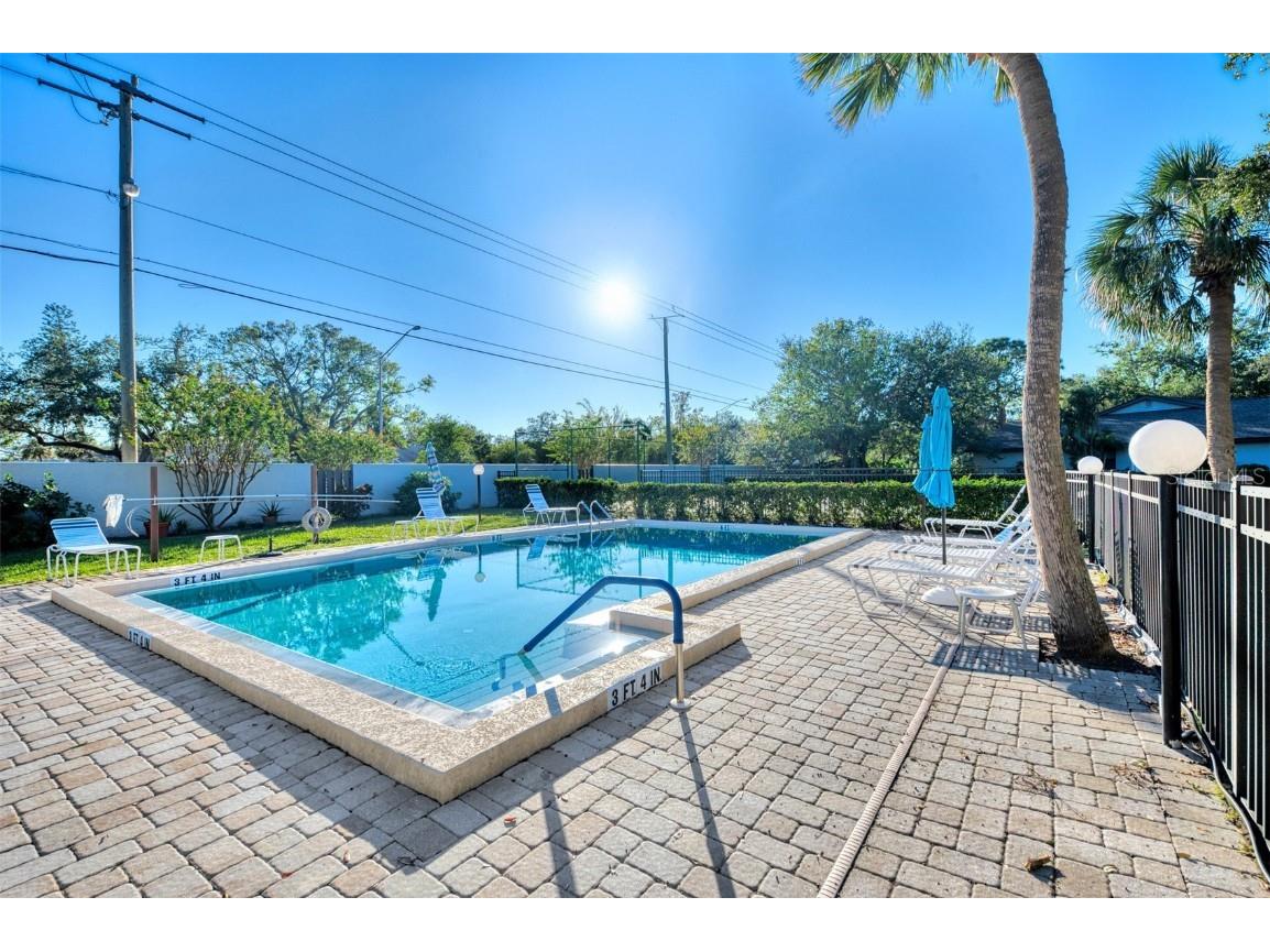 4765 Oak Forest Drive W #47 Sarasota FL 34231 N6140923 image24