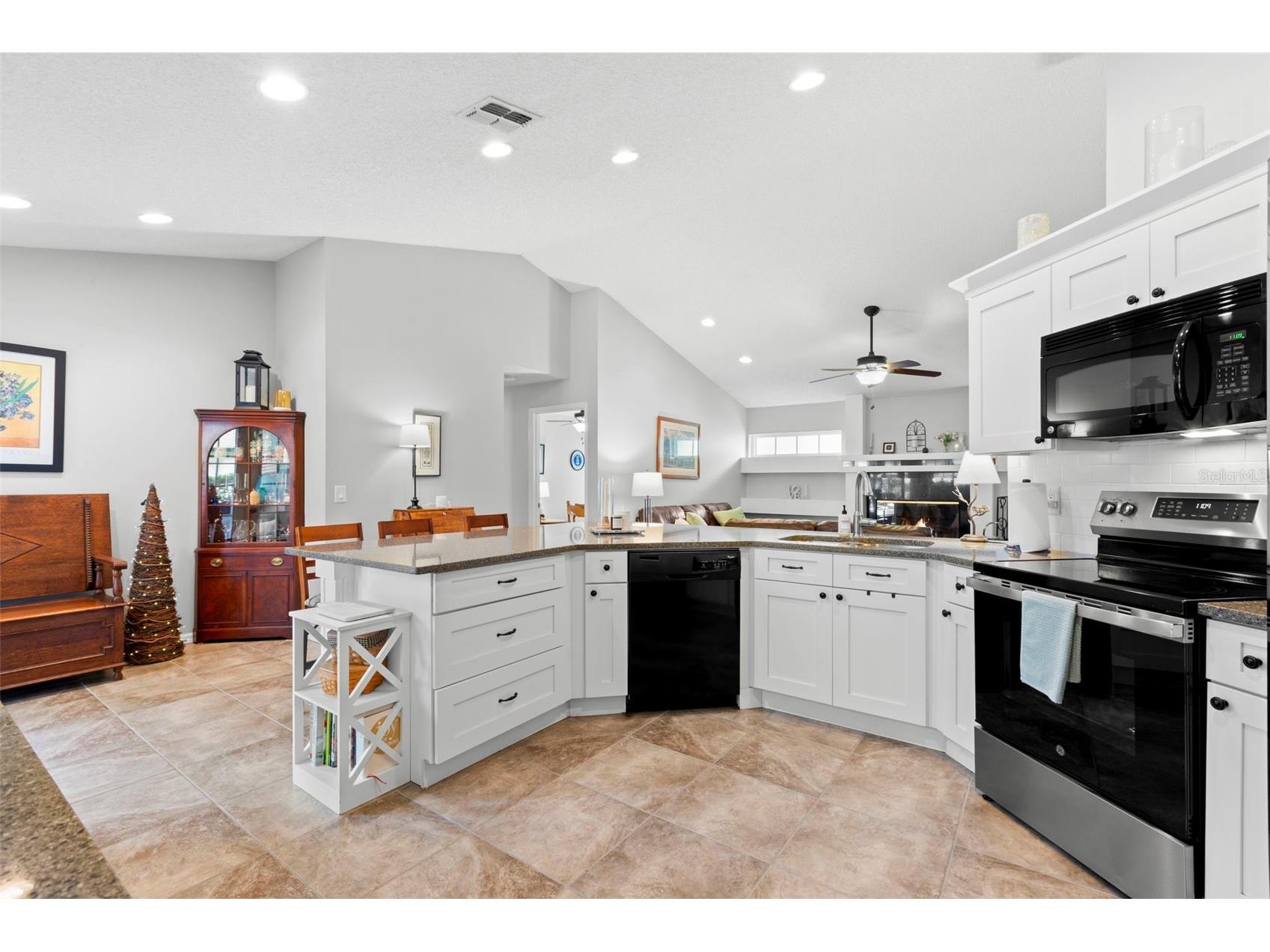 4766 Stoneview Circle Oldsmar FL 34677 TB8487161 image12