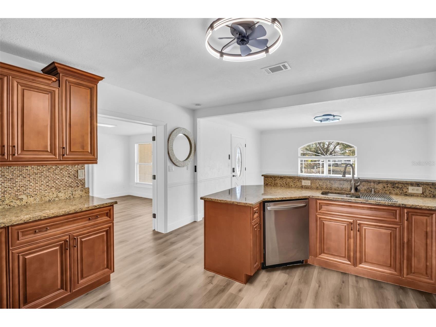 4767 26th Avenue N Saint Petersburg FL 33713 TB8481081 image9