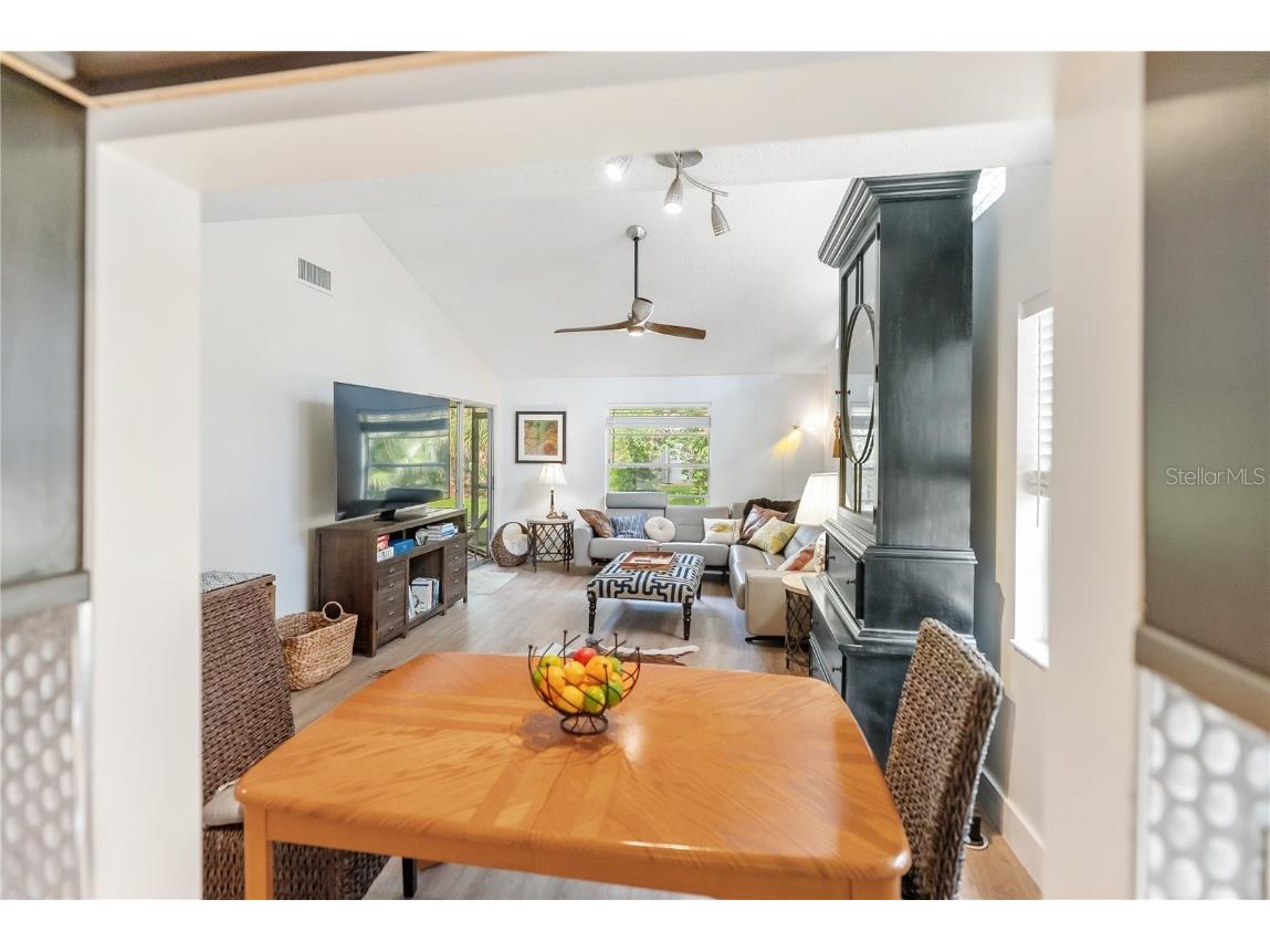 4767 Village Gardens Drive #94 Sarasota FL 34234 A4672559 image18