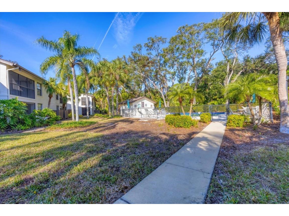 4767 Winslow Beacon #25 Sarasota FL 34235 A4653785 image31