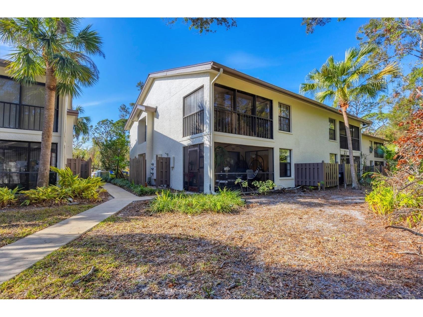 4767 Winslow Beacon #25 Sarasota FL 34235 A4678249 image4