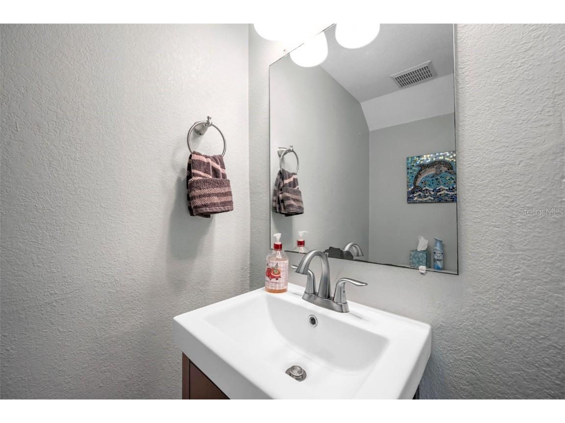 4768 Coquina Key Drive SE Saint Petersburg FL 33705 TB8375137 image15