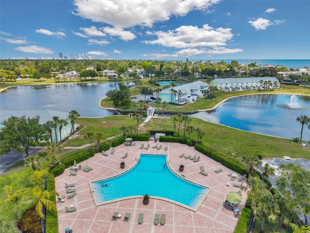 4768 Coquina Key Drive SE Saint Petersburg FL 33705 TB8375137 image44