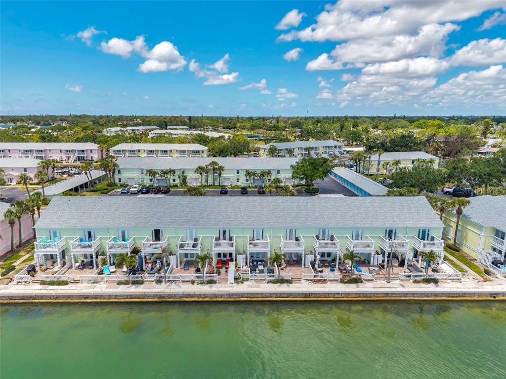 4768 Coquina Key Drive SE Saint Petersburg FL 33705 TB8375137 image54