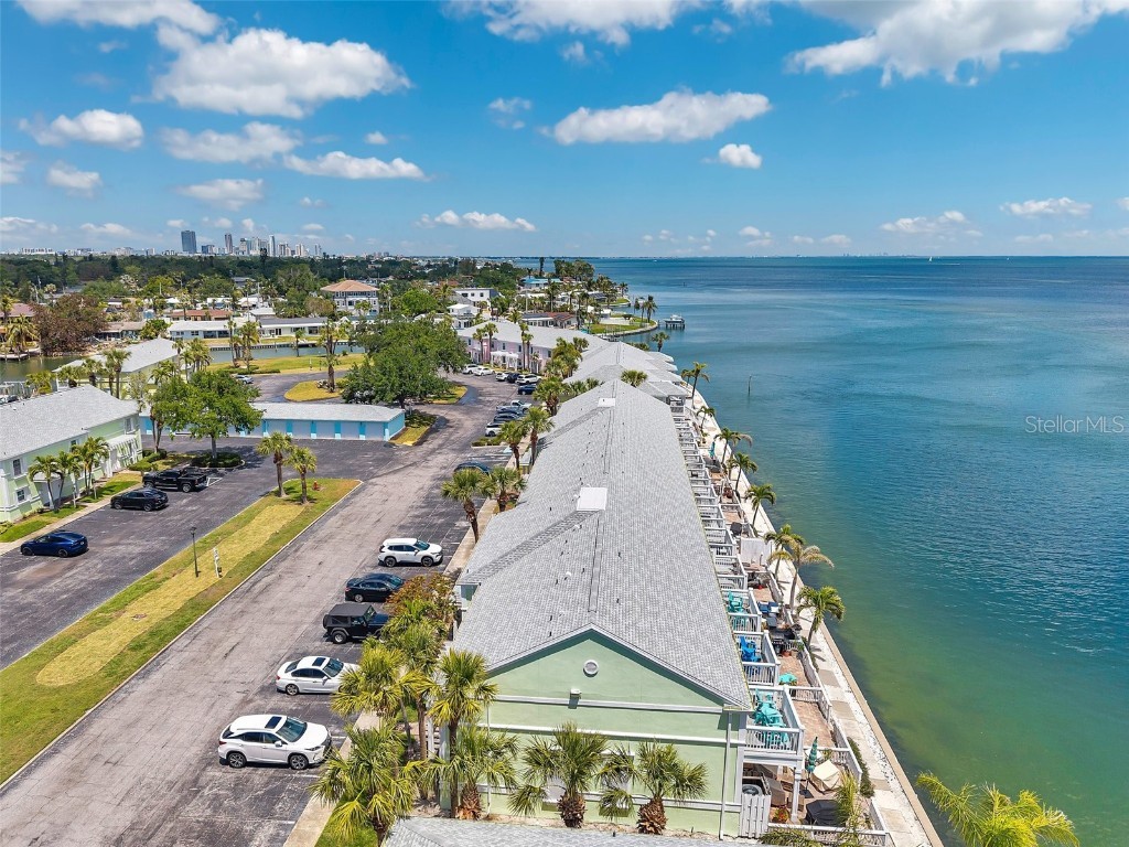 4768 Coquina Key Drive SE Saint Petersburg FL 33705 TB8375137 image56