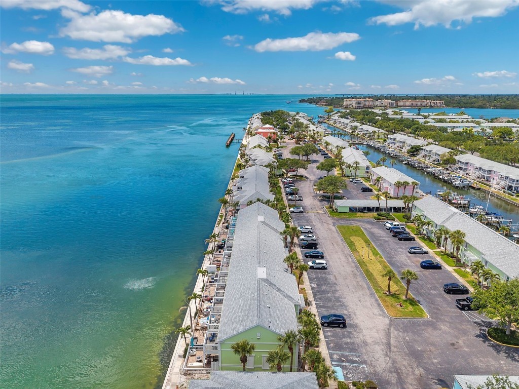 4768 Coquina Key Drive SE Saint Petersburg FL 33705 TB8375137 image60